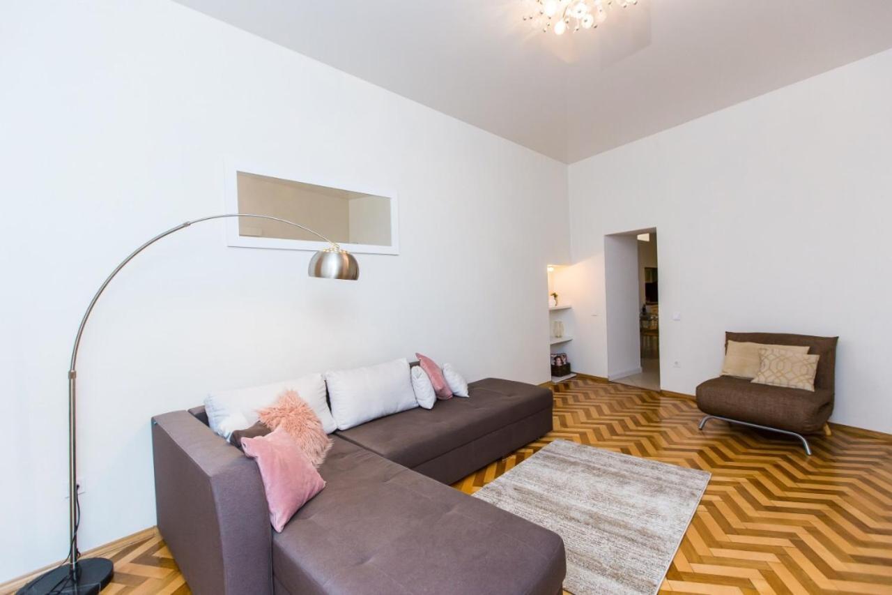 Miamo Apart Гнатюка 18 Lemberg Exterior foto