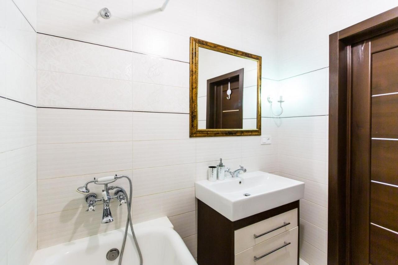 Miamo Apart Гнатюка 18 Lemberg Exterior foto